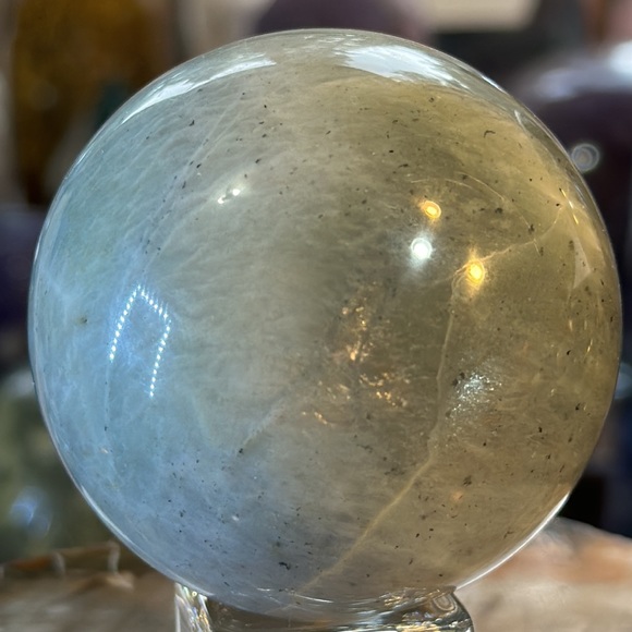🔥SALE🔥 Green Moonstone Crystal Sphere With Flash! Watch The Video! - Picture 6 of 6